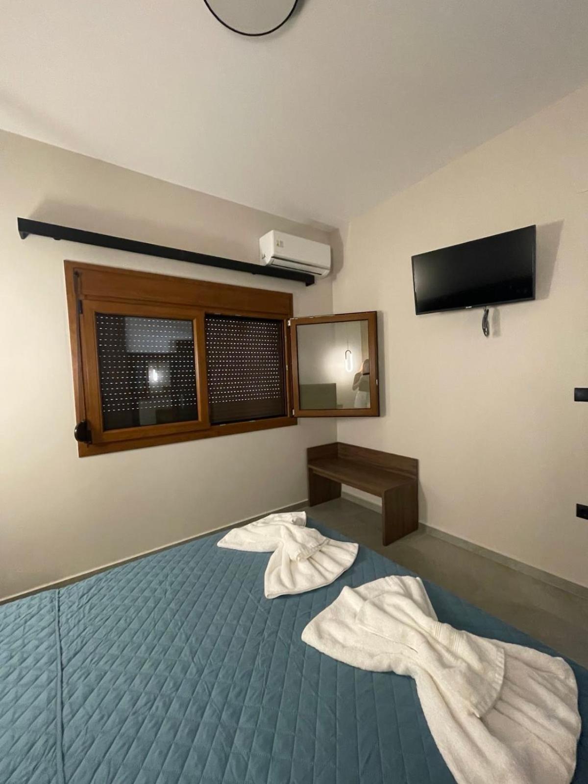 Elia Luxury Apartments Elaiokhorion Ngoại thất bức ảnh